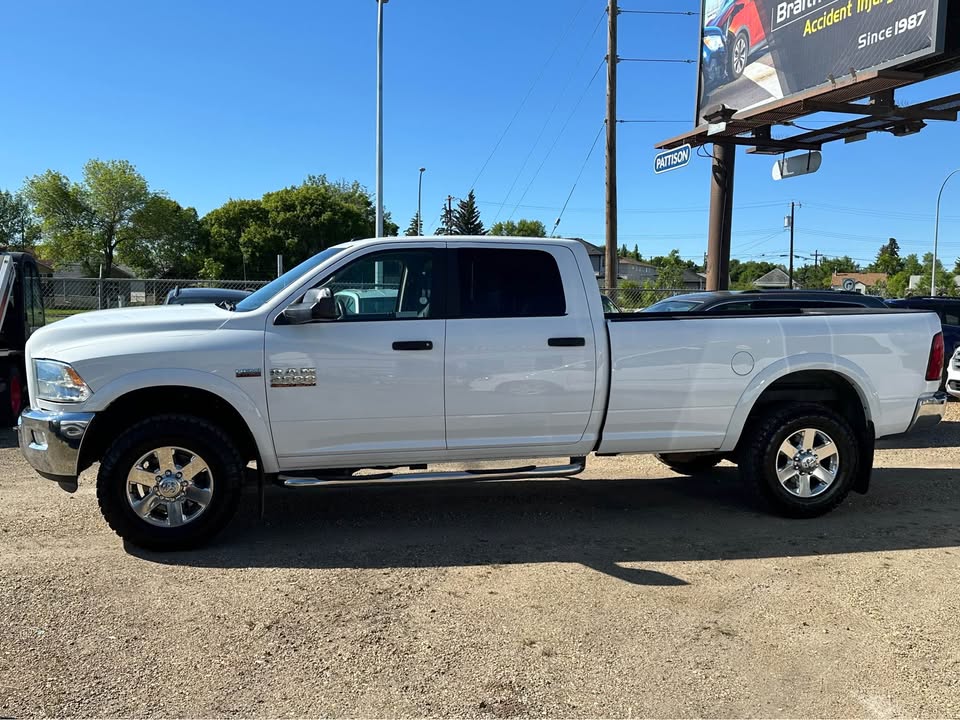 2015 Ram 2500 photo 3