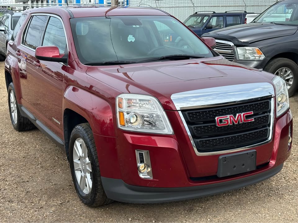 2012 GMC Terrain photo 2