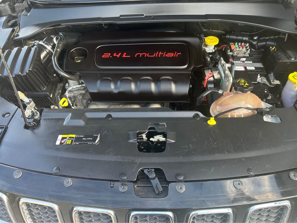 2018 Jeep Compass photo 5