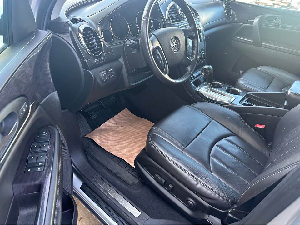 2016 Buick Enclave photo 4