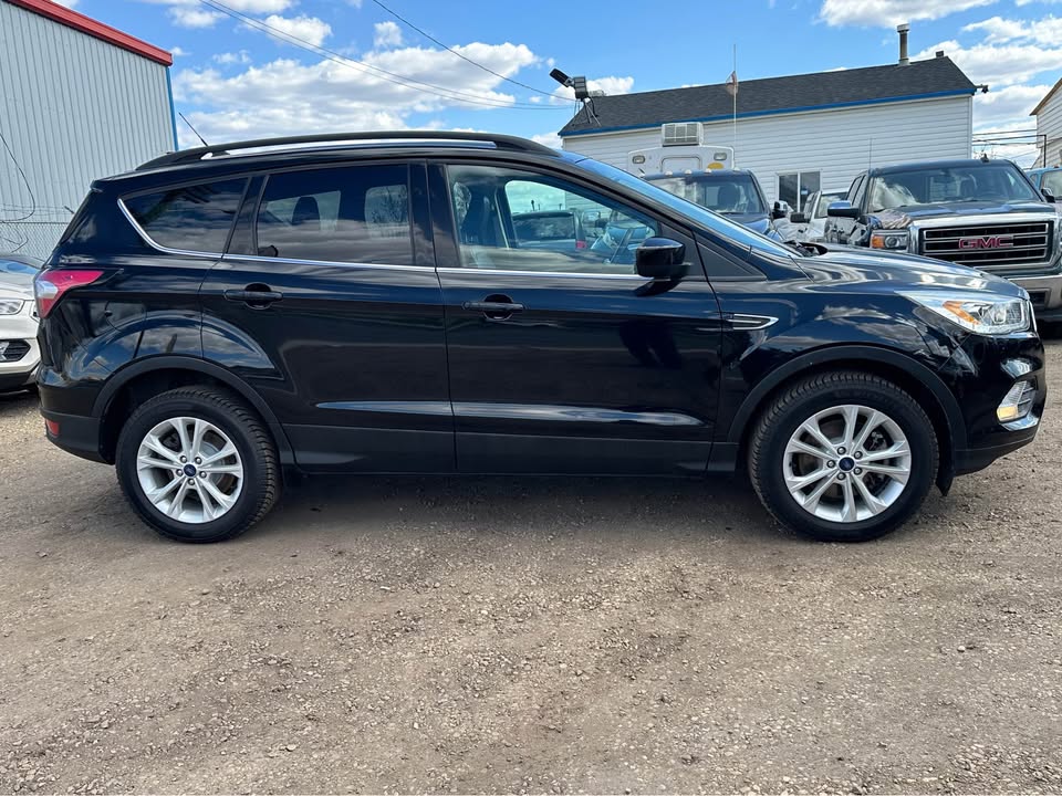 2018 Ford Escape photo 3