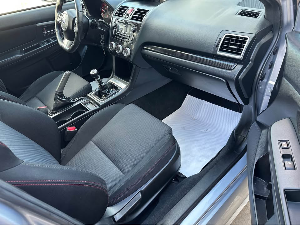 2015 Subaru WRX photo 5