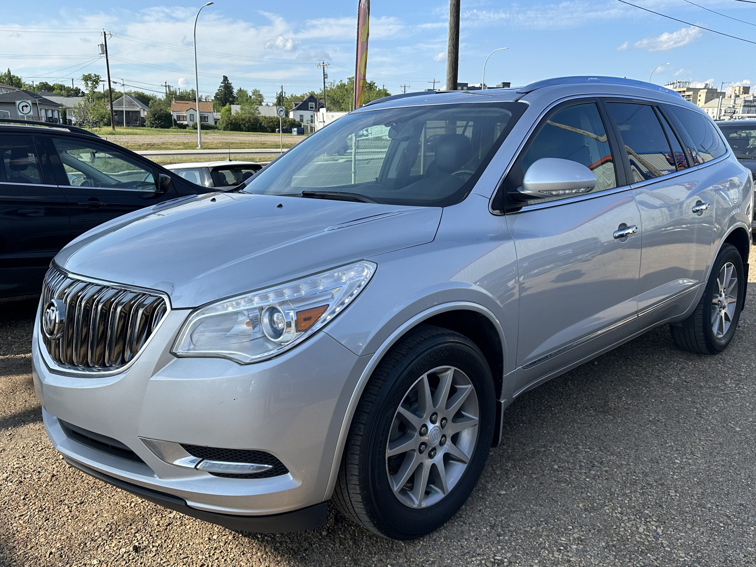 2016 BUICK ENCLAVE AWD V.6 3.6L HEATED LEATHER SEATS NAV R-V CAM 7 PASS FULLY LOADED